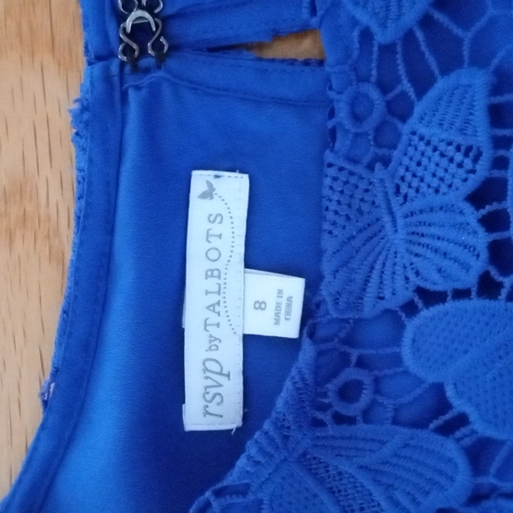 Woman's Blue Butterfly Lace SZ 8 Talbots Pullover Top - Picture 5 of 6